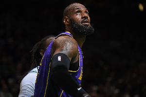 实时NBA热火vs湖人比分预测_实时NBA热火vs湖人比分预测在线观看_免费看直播