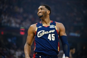 今日NBA老鹰vs爵士比赛回放_今日NBA老鹰vs爵士比赛回放在线观看_免费看直播