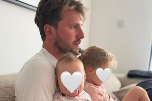 免费巴拿马vs英格兰直播视频直播比赛回放_免费巴拿马vs英格兰直播视频直播比赛回放在线观看_免费看直播